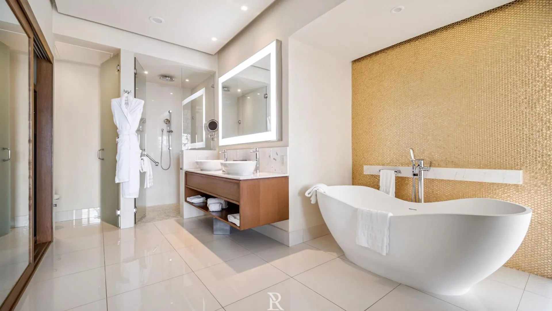 Two Bedroom Suite Ocean-Front - Villa La Valencia Cabo San Lucas